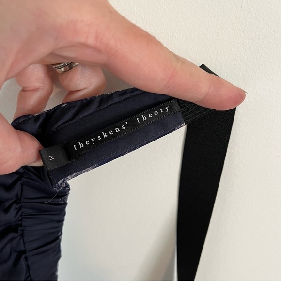 THEORY THEYSKENS' Dewi Silk Dress With Pockets - Picture 8 of 10